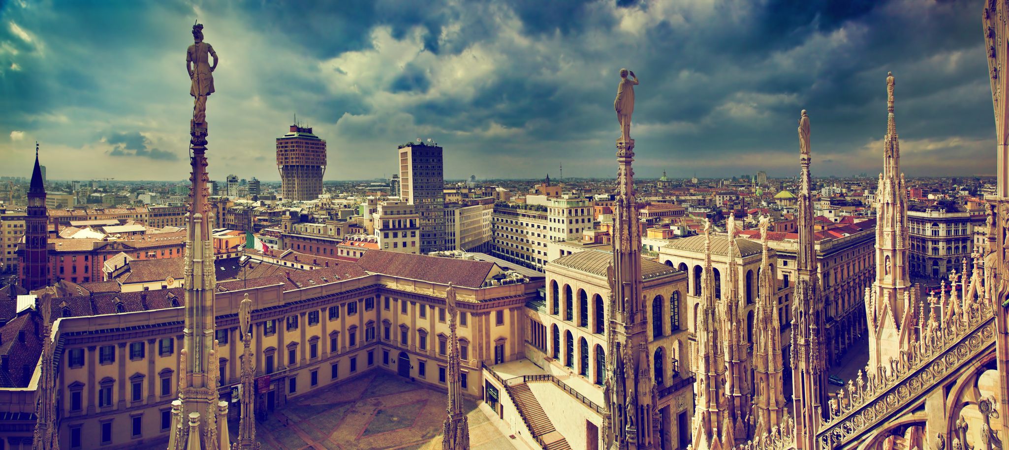 Milan Website Monitoring