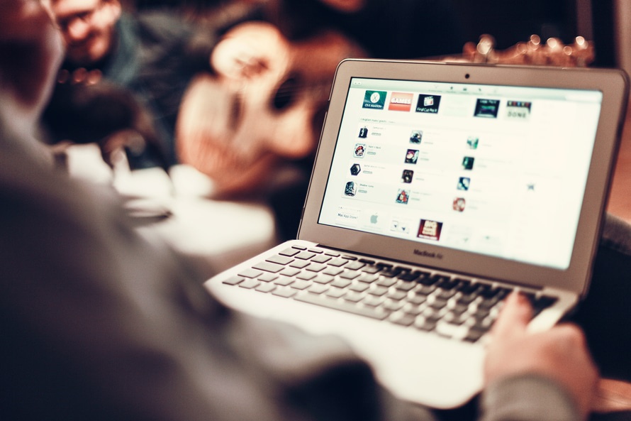 How to Improve Online Customer Satisfaction